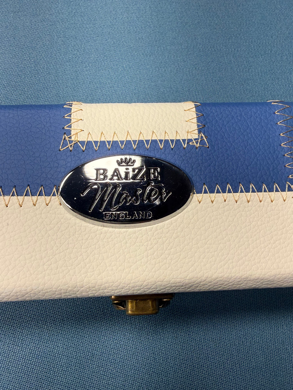 Baize Master 2 x 1 Piece 57'' Leather Patch Cue Case - Blue & White