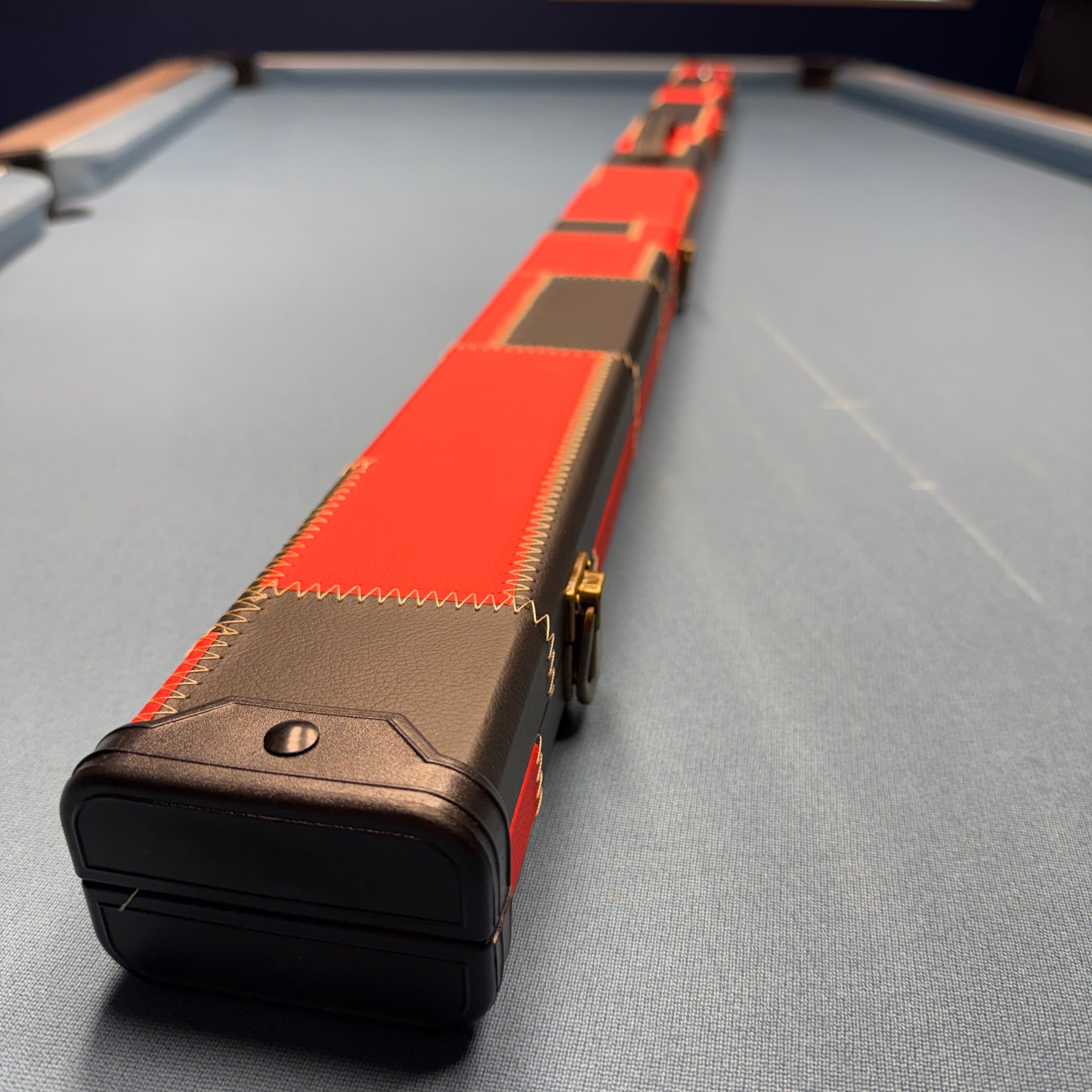 Baize Master 2 x 1 Piece 57'' Leather Patch Cue Case - Red & Black