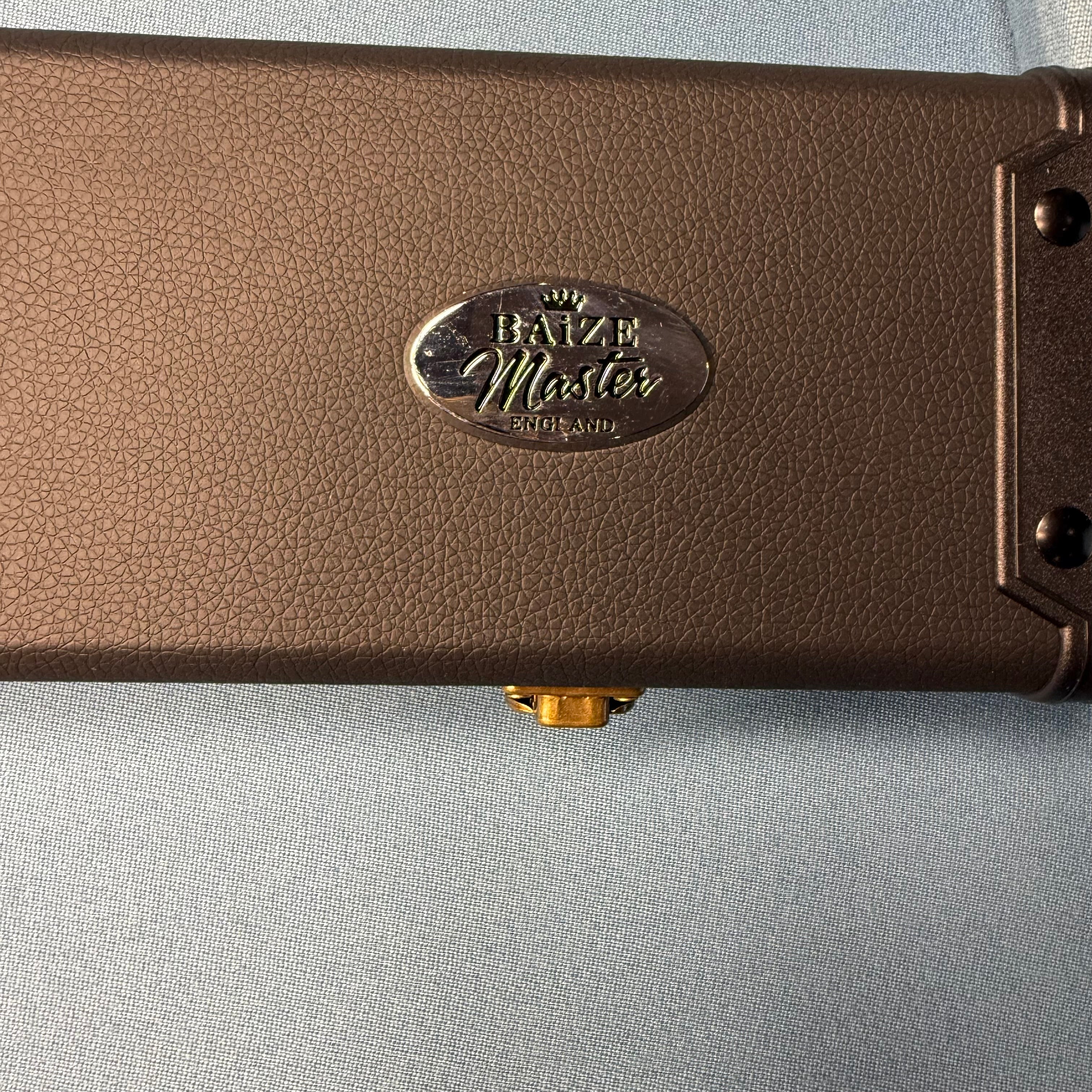 Baize Master 3x 1-Piece 57" Cue Case - Black