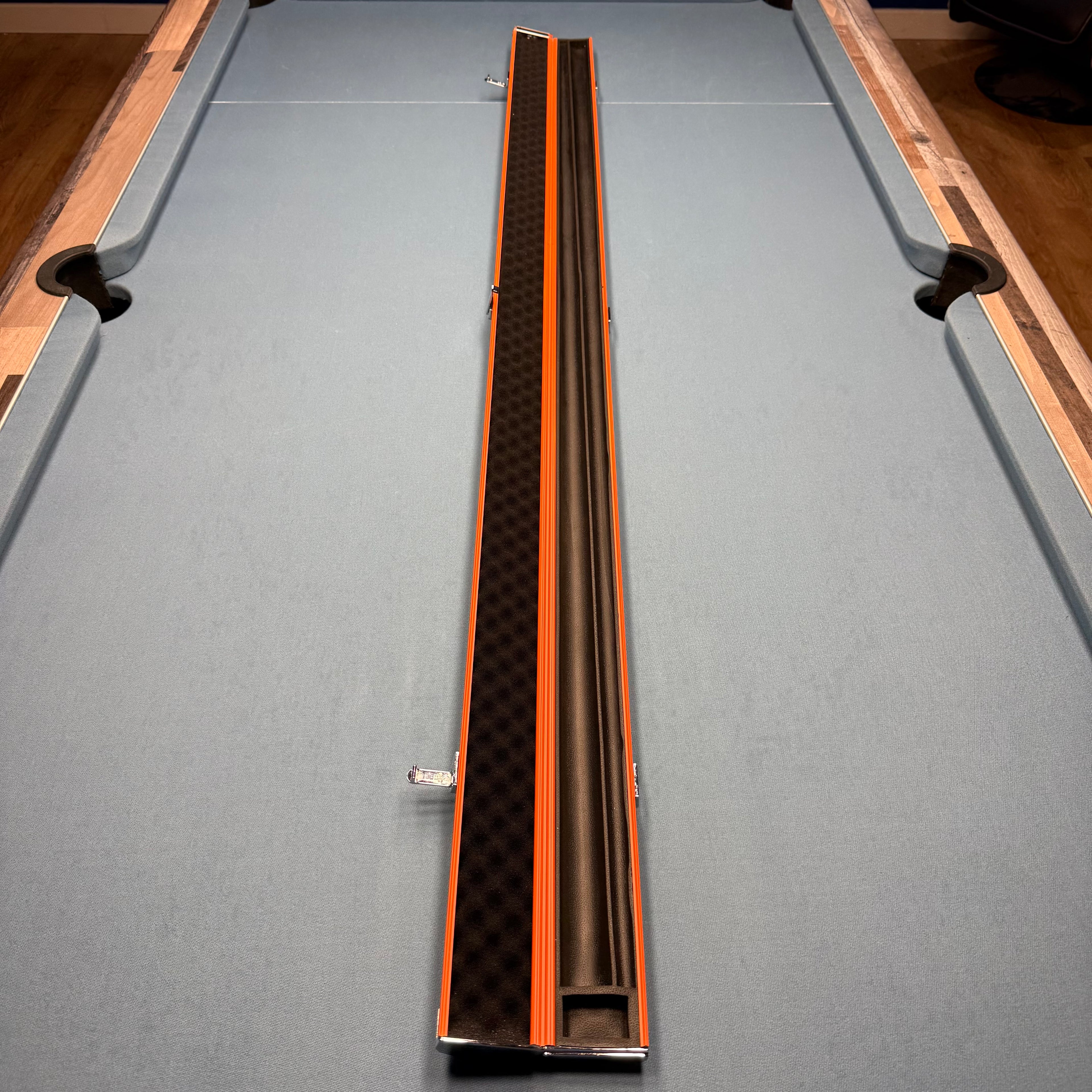 2x 1-Piece 57" Aluminium Cue Case - Matt Orange