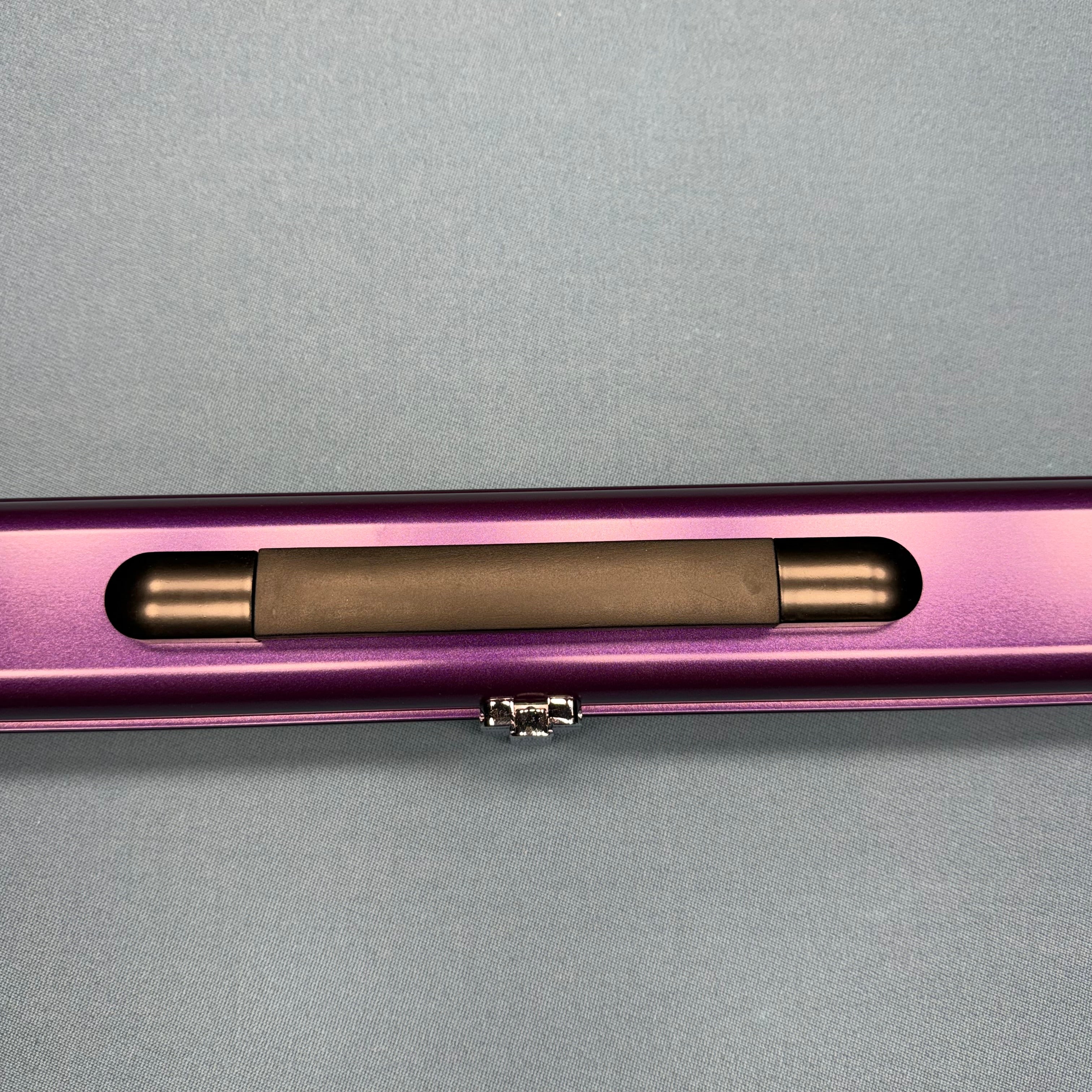 2x 1-Piece 57" Aluminium Cue Case - Purple