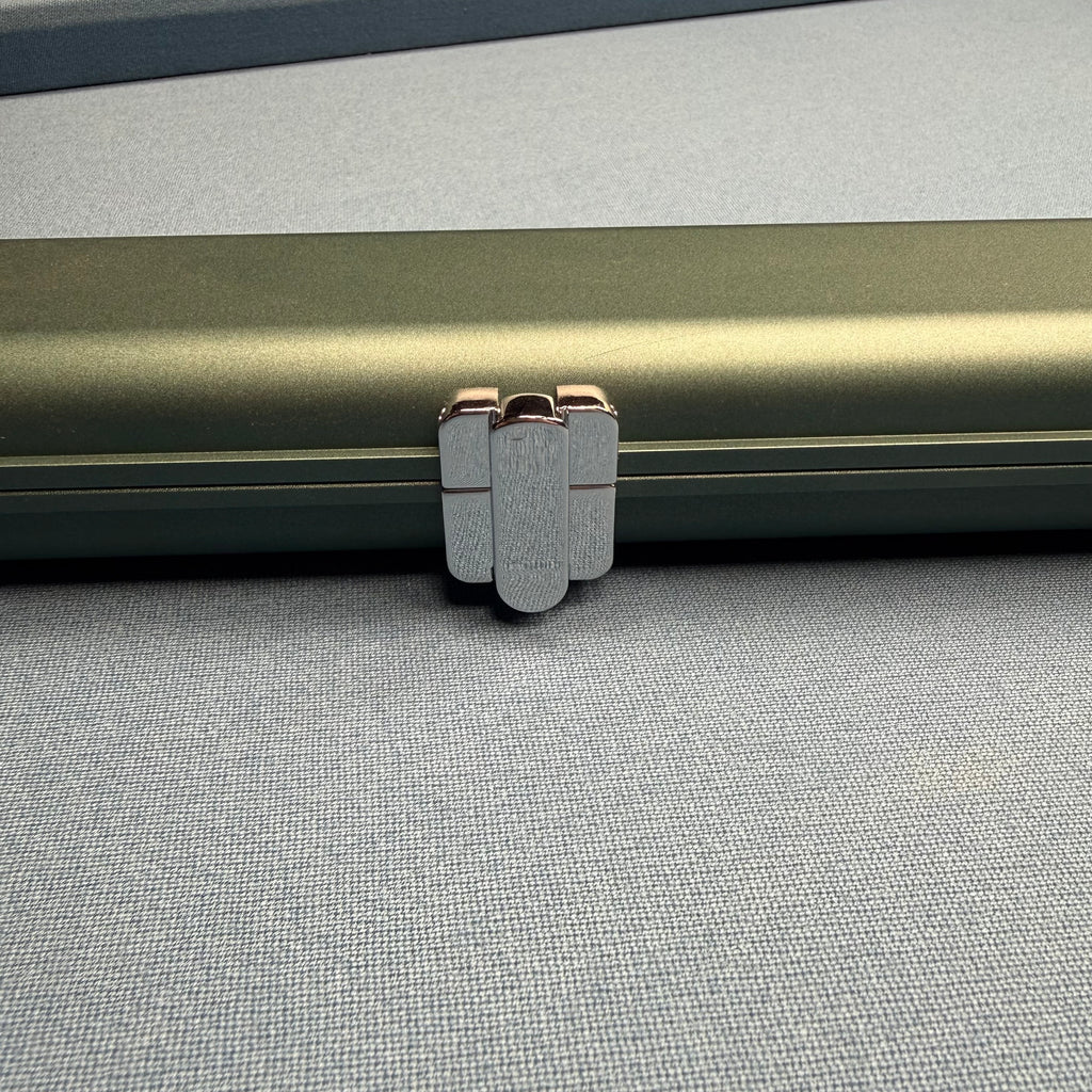 2x 1-Piece 57" Aluminium Cue Case - Green
