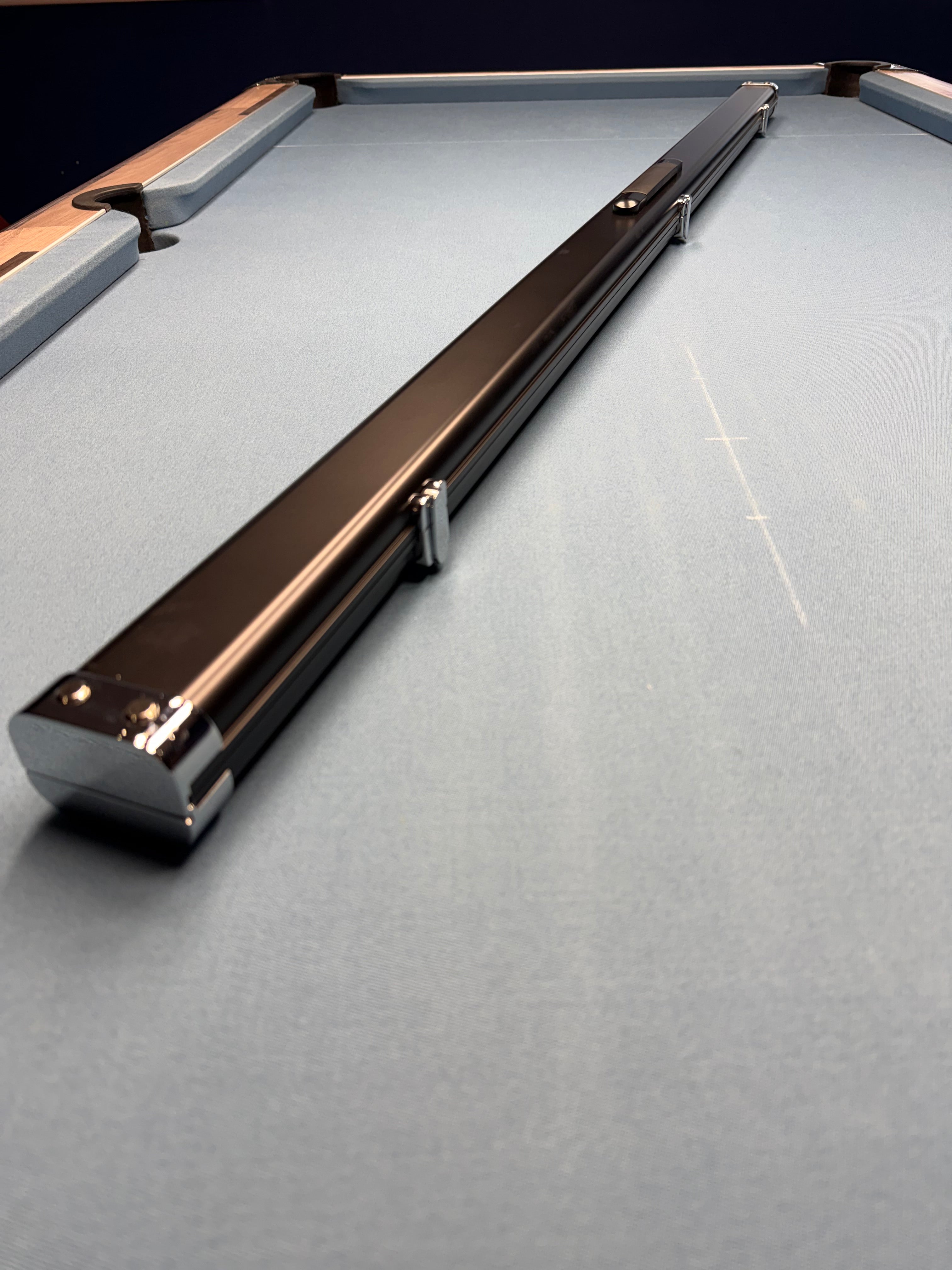 2x 1-Piece 57" Aluminium Cue Case - Black