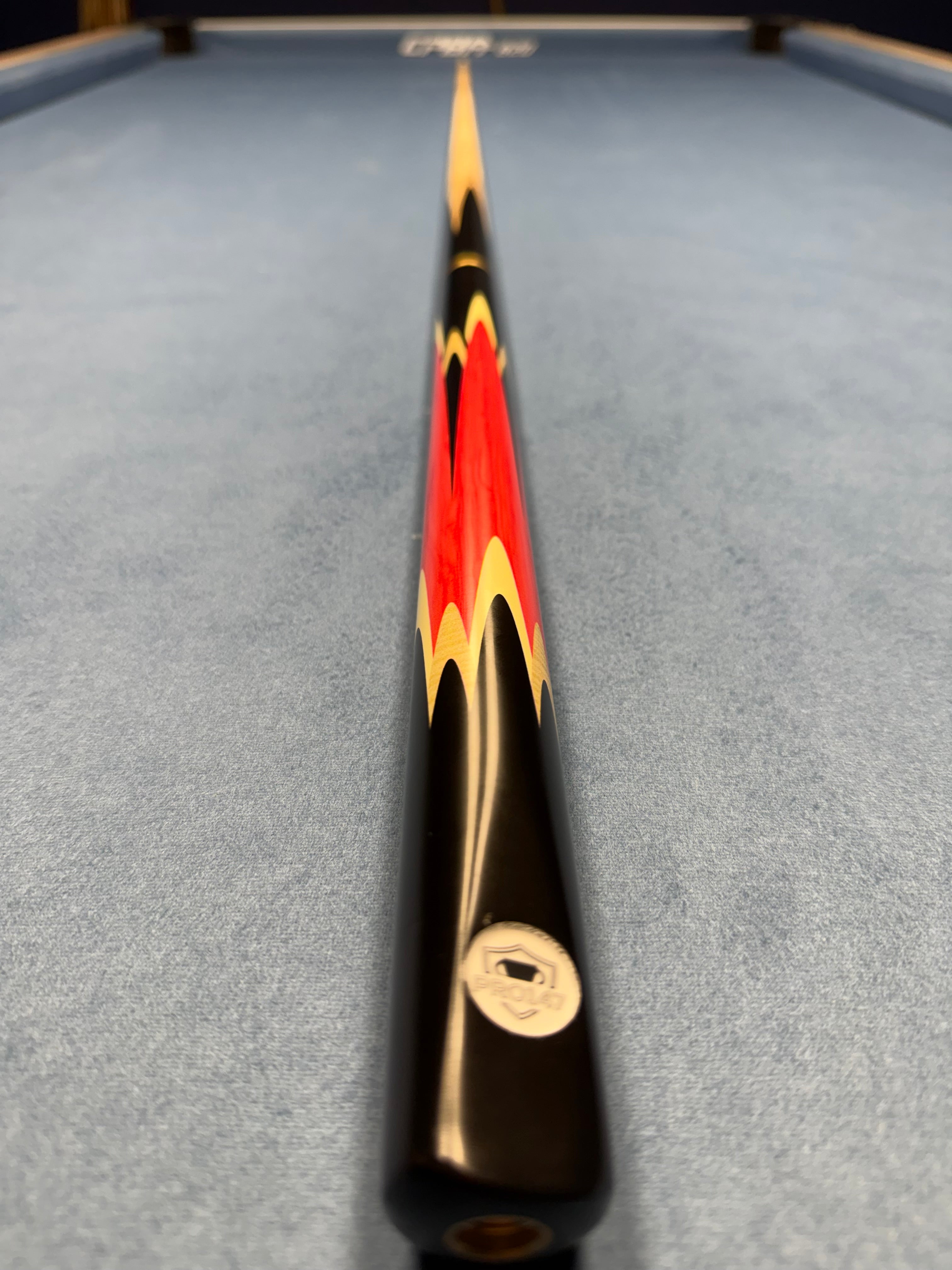 PRO147 Red Fire Eclipse ¾ Joint Snooker & Pool Cue with PRO147 Layered Tip