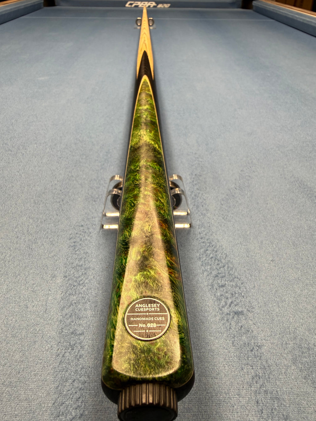 Anglesey Cuesports Green Peacock Cue No.028 - tip and titanium ferrule close-up