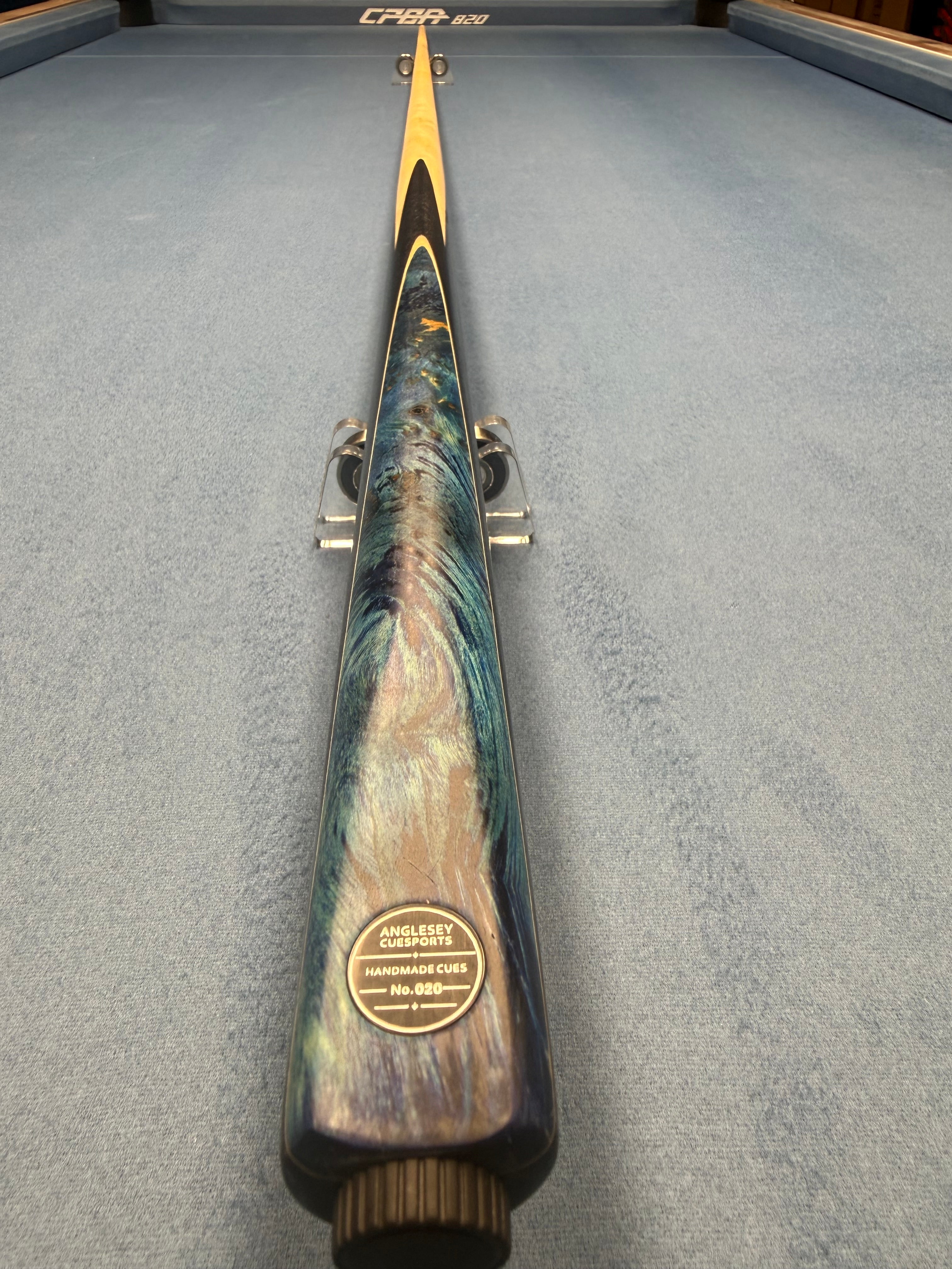 Anglesey Cuesports Blue Peacock Maple Cue No.020 - full length butt end view on table